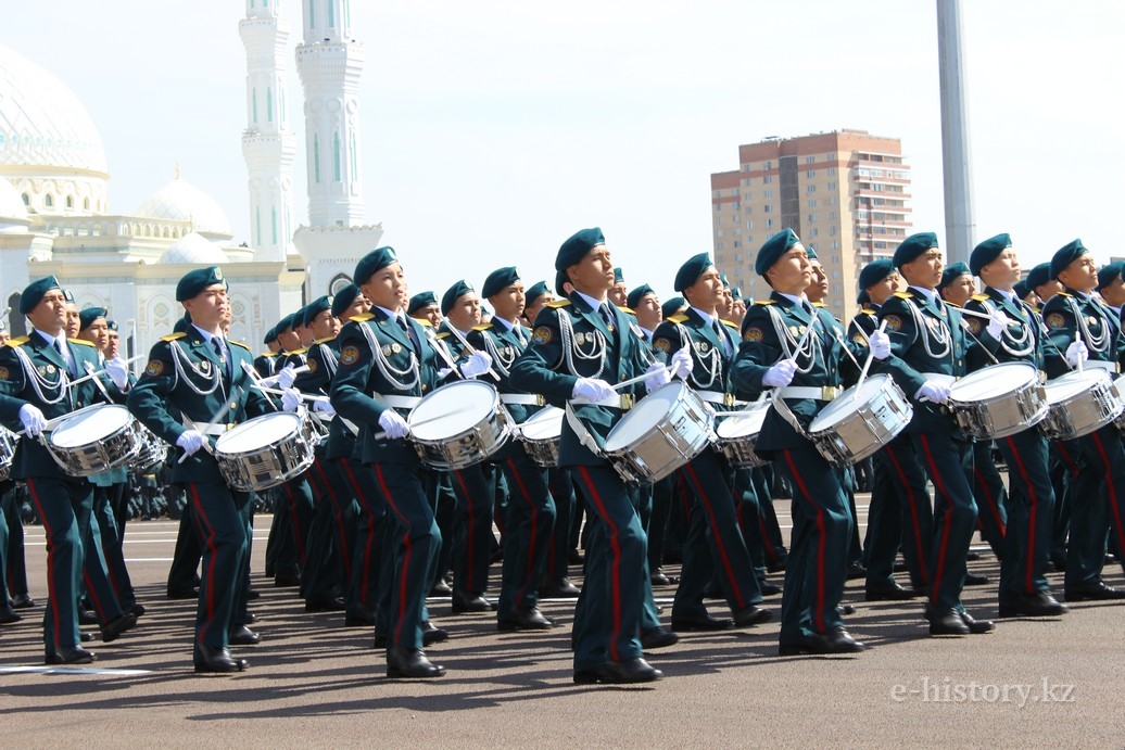 Астана. 7 мая парад