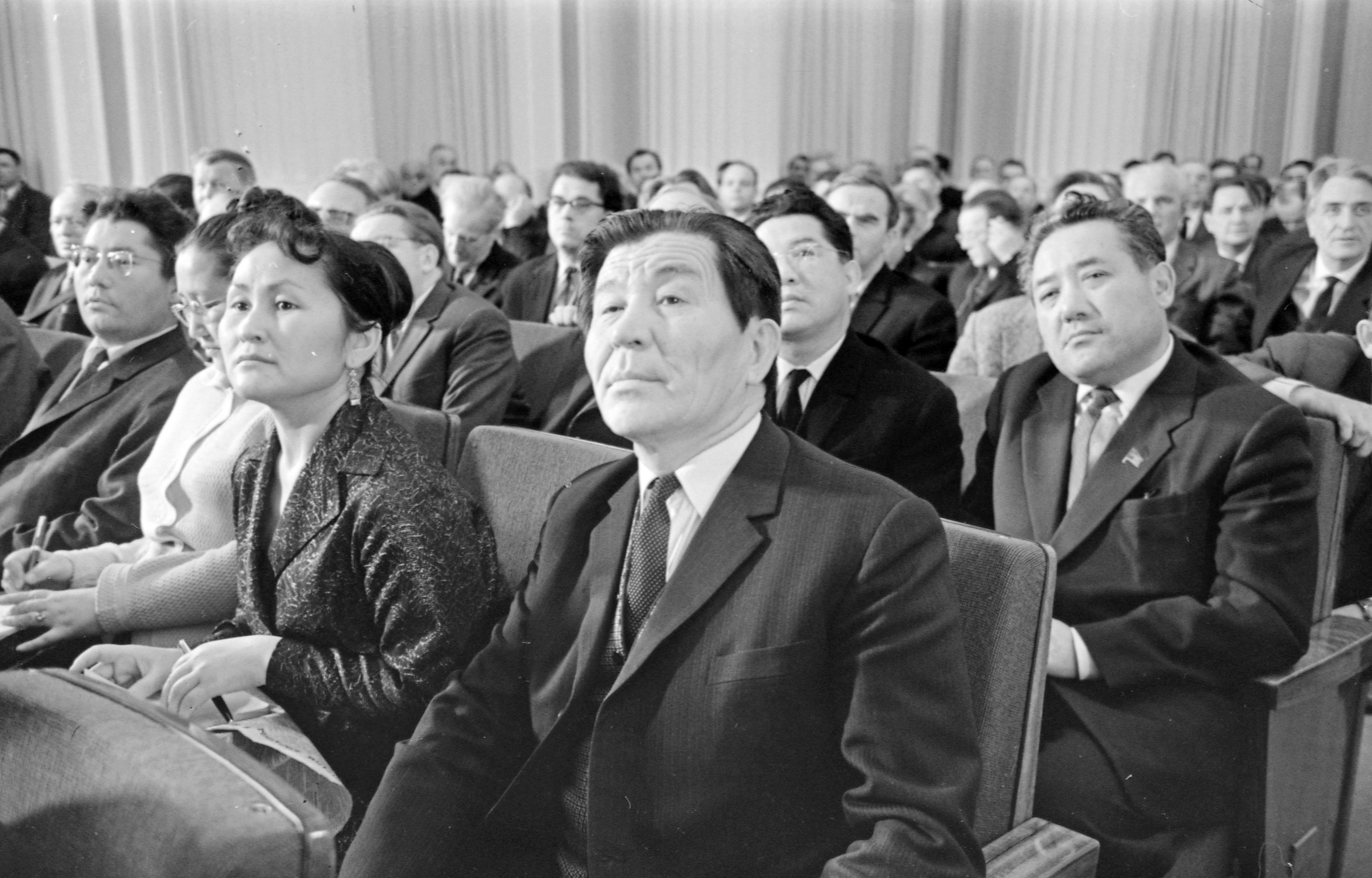 Звезда Шакена в архивных фото