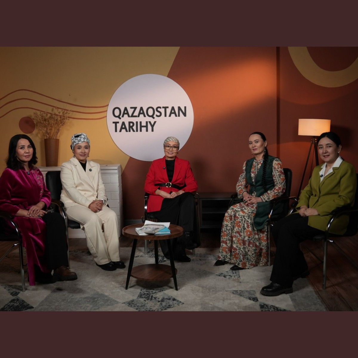 Әйел – отбасының алтын діңгегі, күміc қазығы - e-history.kz