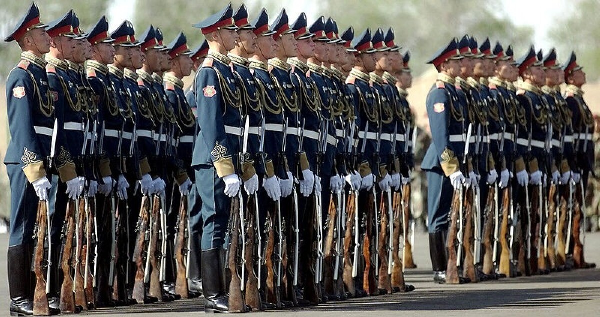 День создания Республиканской гвардии Республики Казахстан - e-history.kz