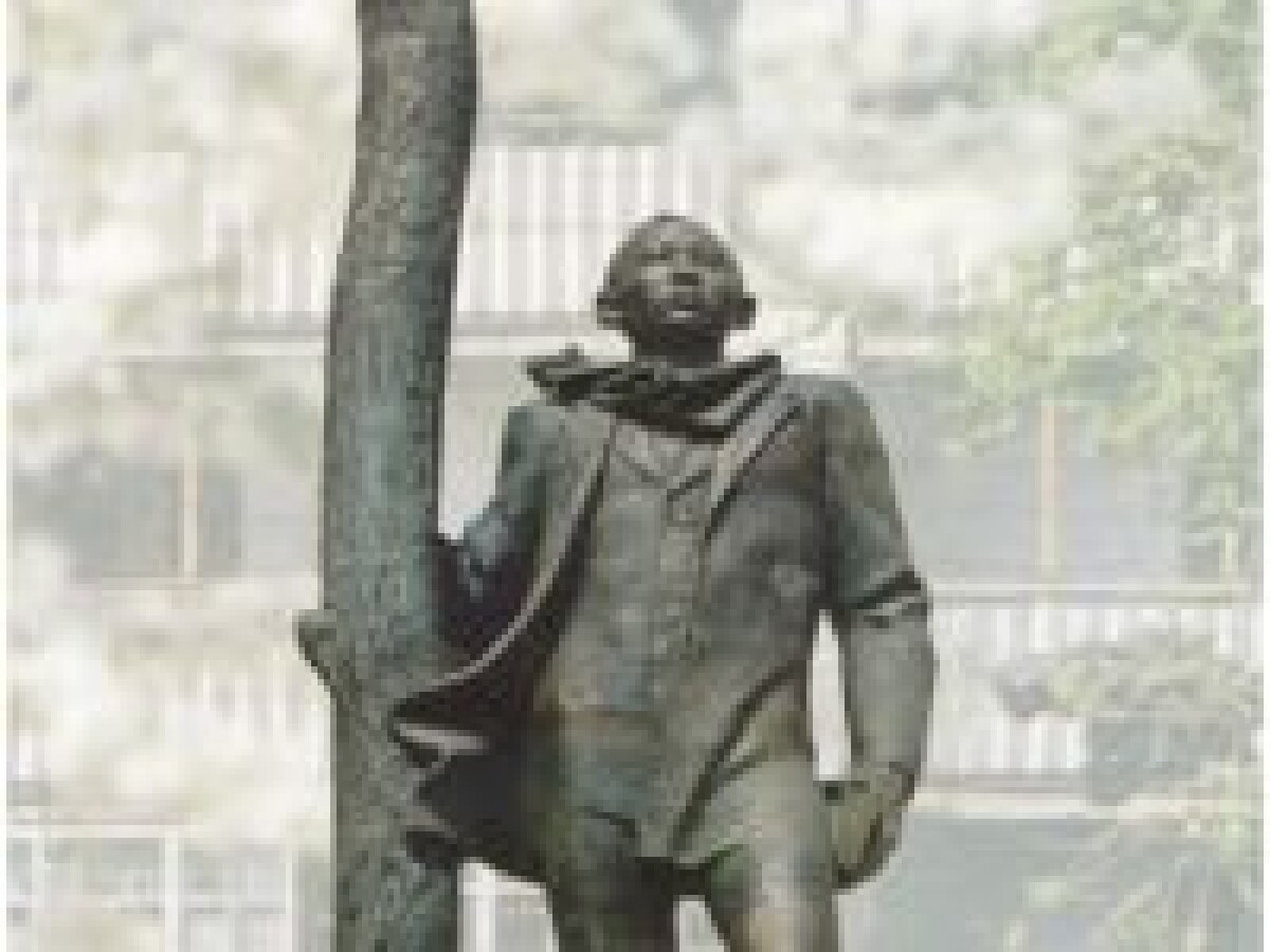 В 2000 г. в Павлодаре открыт памятник поэту Султанмахмуту Торайгырову. В 2000 г. в Павлодаре открыт памятник поэту Султанмахмуту Торайгырову. - e-history.kz