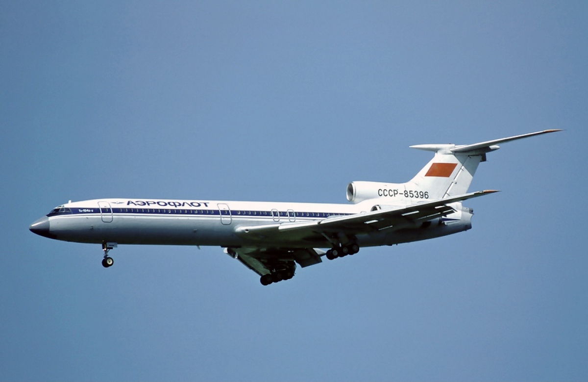В 1971 году в Алматы впервые приземлился современный воздушный лайнер Ту-154 - e-history.kz