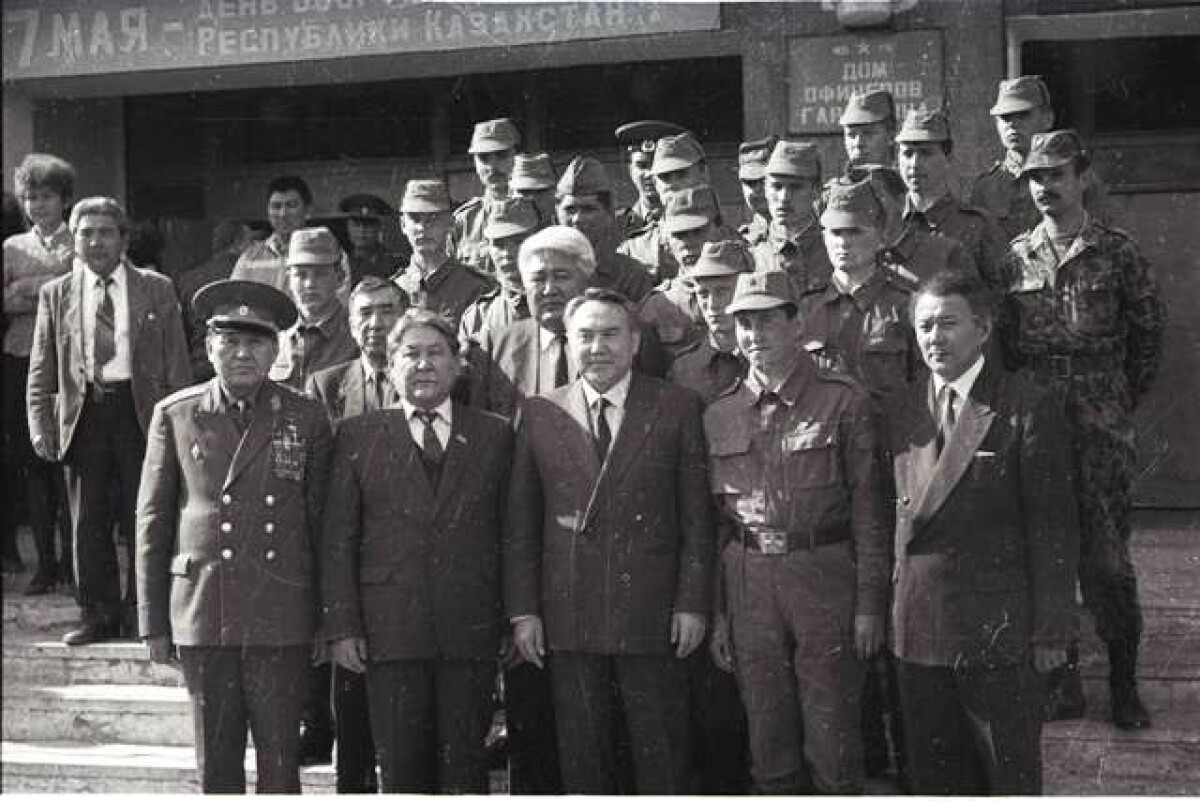 В 1992 г. подписан Указ «О создании Вооруженных Сил Республики Казахстан» - e-history.kz