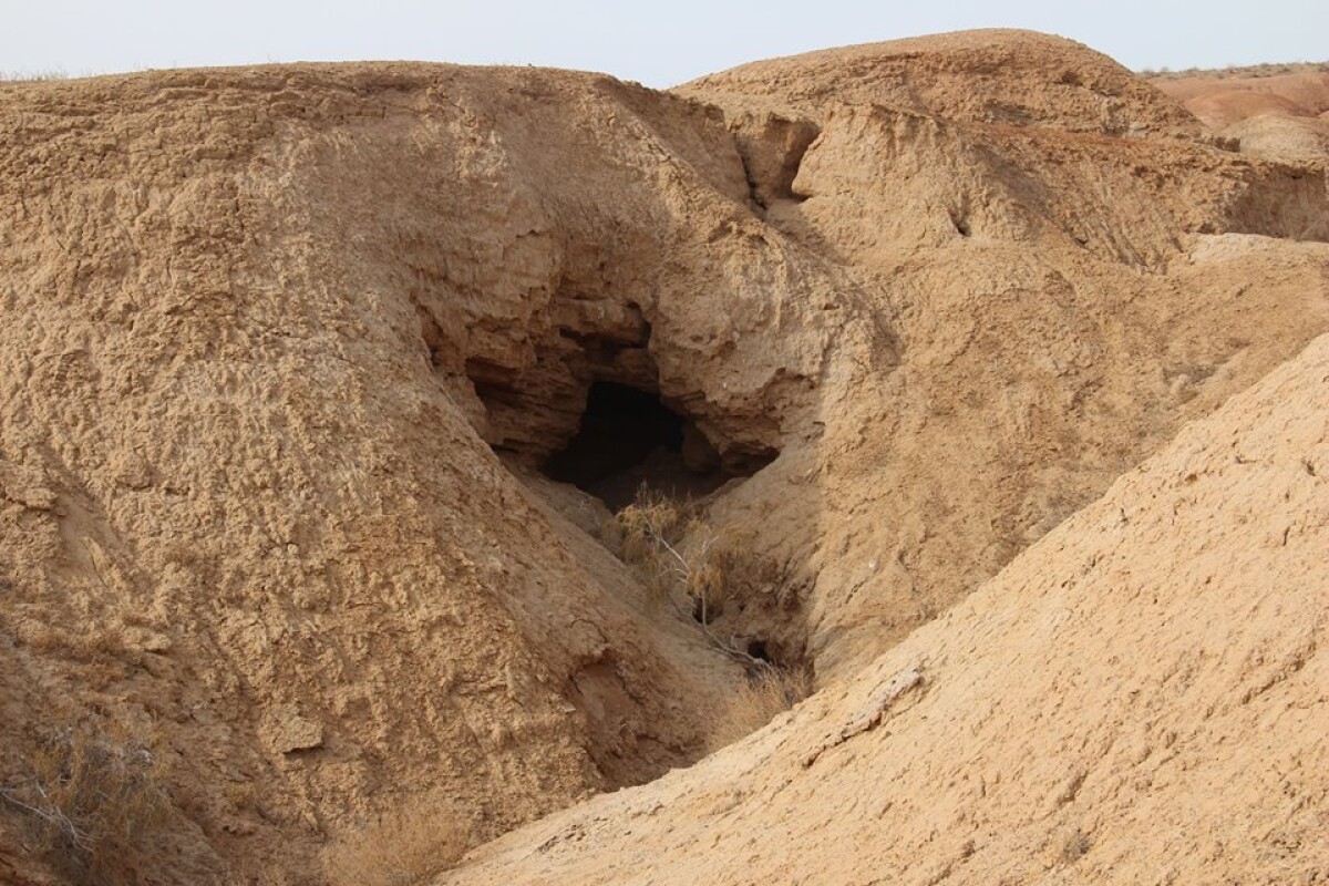 A Cave in Koksengir - e-history.kz