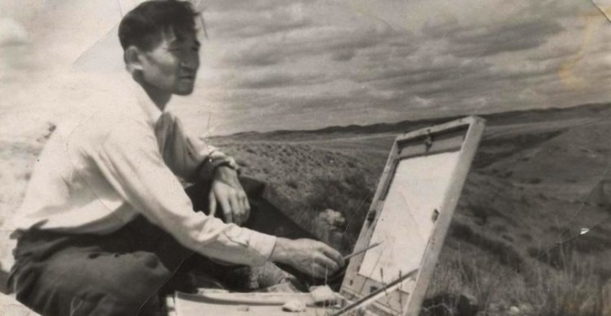 Әбілхан Қастеевтің бұрын-соңды жарияланбаған суреттері таныстырылды - e-history.kz