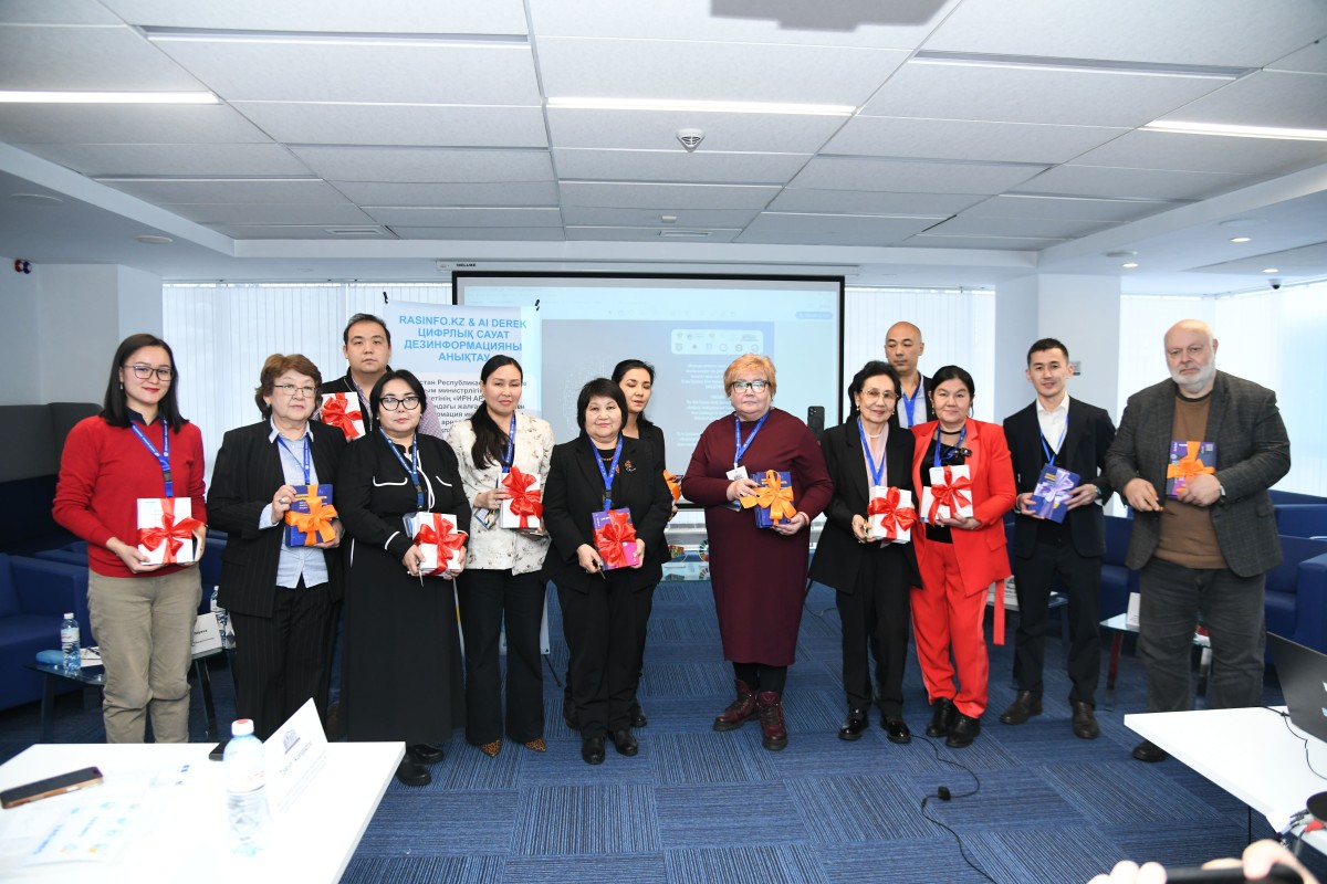 The 10th Central Asian Journalism Seminar Held in Almaty