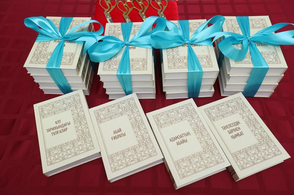 Ұлттық идеологияны өзек еткен кітаптар - e-history.kz