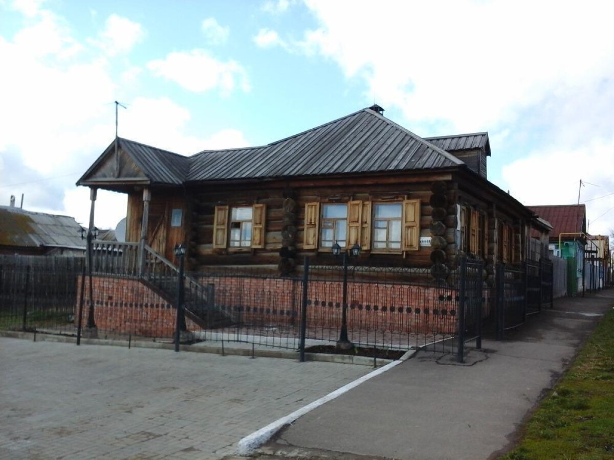 Cultural Walk: House-museum of Yemelyan Pugchev in Uralsk  - e-history.kz