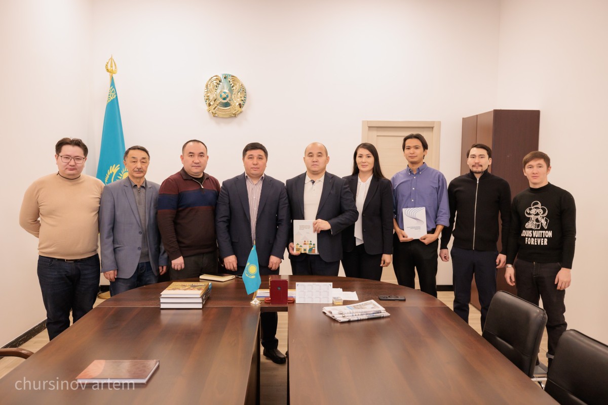 Төл тарихымызды насихаттау мәселесі талқыланды - e-history.kz