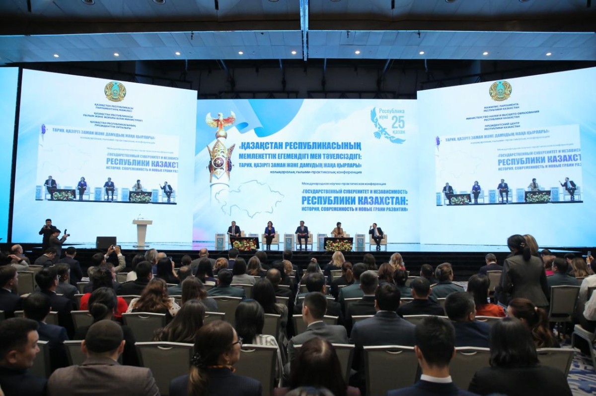 Егемендік эволюциясы: Тәуелсіздікке бастау болған декларация және жаңа дәуірдің құндылықтары - e-history.kz