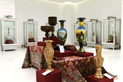 «Рукотворные символы изящества, гармонии и красоты»