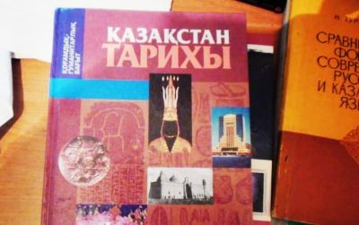 Құнды оқулық – ұлт мерейі