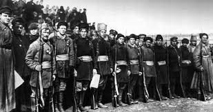 Қызыл армияда кімдер болды немесе шенділер мен шекпенділер жайлы сандар сыры