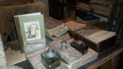 Жыр алыбы Жамбылмен қайта қауышты