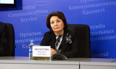 Қазақ хандарының дипломатиялық жазбалары үш тілге аударылады