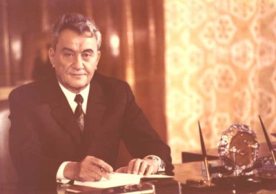 In memory of Dinmukhamed Kunayev