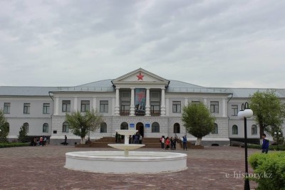 Artists-prisoners of Karlag