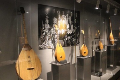 Домбра - звонкая история