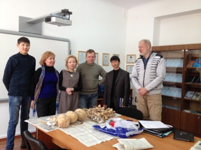 Российские антропологи прочли курс лекций в ЮКГУ им. М.Ауэзова 