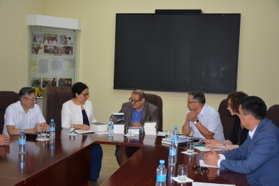 Диалог архивистов и историков 