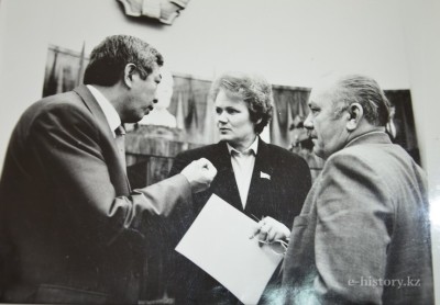 How first and main document of independent Kazakhstan was created 