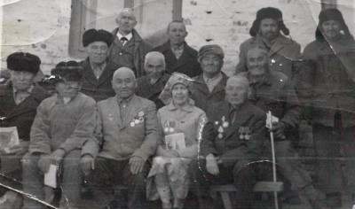 Елеусіз ерлер