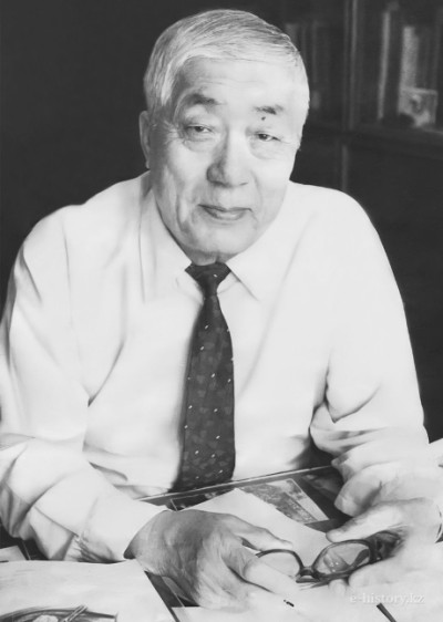 Хирург с более чем 40-летней практикой