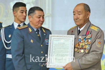 Басына бәйге тігілген батыр 70-те