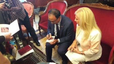  Презентация книги «Жамбыл. Поэт Великой степи»