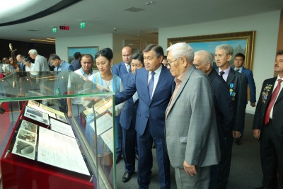 Kazakhstan model of the nuclear-free world