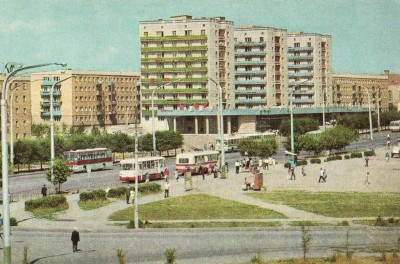 КАРАГАНДА, ПОСТРОЕННАЯ ИЗ ЧЕРНЫХ КАМНЕЙ