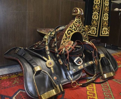 Көшпенділер өркениеті: қазақ ат әбзелдері