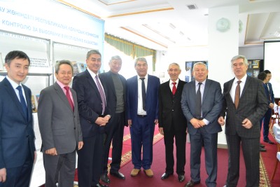 Республиканский научно-практический «круглый стол»:  «Независимый Казахстан: достижения миролюбивой внешней политики на современном этапе»