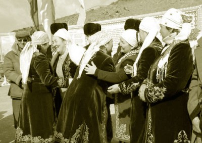 Greetings among Kazakhs 