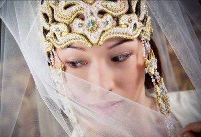 Қазақша киін – ұлттық болмысыңды сақта 