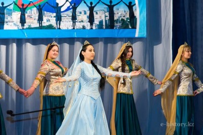 The history of moving of Azerbaijanis to Kazakhstan  