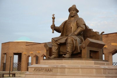 Қазақ әдебиетіндегі Жошы «жорығы»