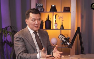 Біз өз тарихымызды өзіміз жазамыз – Ерлан Қарин