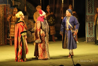 «Қазақтар» – хандық тойының тартуы 