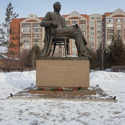 80 лет без Сакена