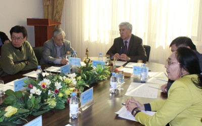 Bridge the horizons of history