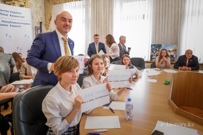 Дүниежүзілік қазақ тілі күнін өткізуге бола ма?