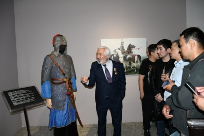 Қазақ батырларының қару-жарағы