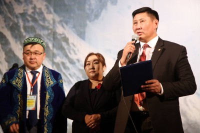 Моңғолияда "Әз Наурыз" халықаралық ақындар айтысы өтті (Фоторепортаж, видео)