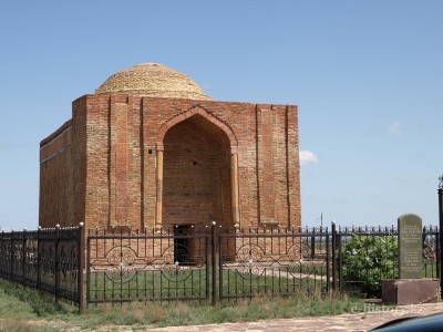 Анығында Алаша хан кім еді? 