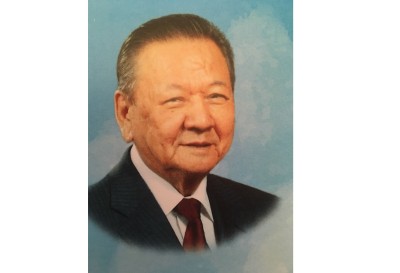 Алыстағы асқақ тау