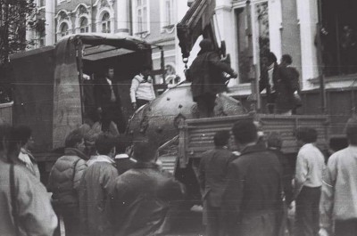 Қасиетті тайқазанның қайтарылуы туралы үзік сыр