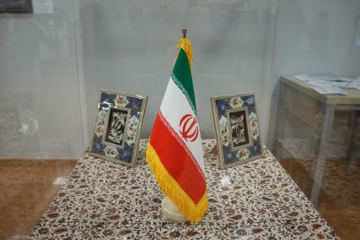 Бозорги шығармашылығындағы миниатюра