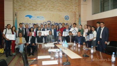 Ұлт көсемі Әлихан Бөкейханға арналған жалпыұлттық байқау мәресіне жетті 