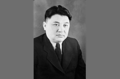 Zhumabek Tashenev. An example of selfless service to the homeland